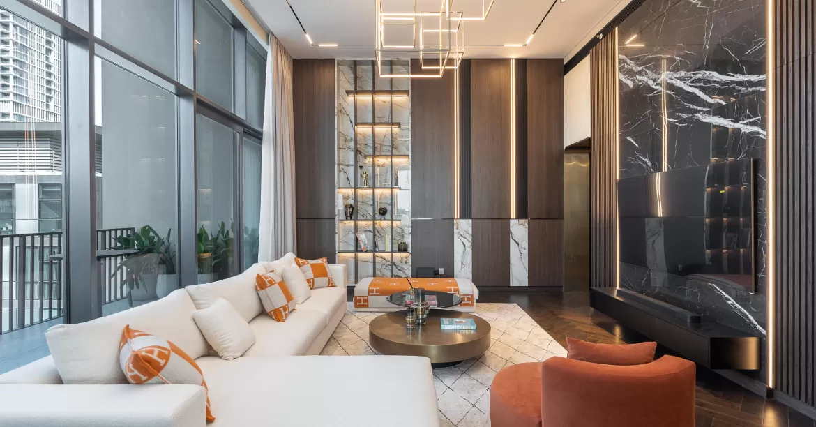 Fully Upgraded Penthouse Apartment | Private Pool