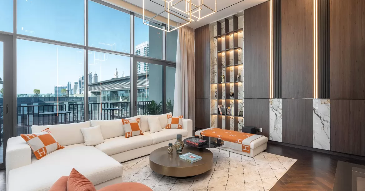 Fully Upgraded Penthouse Apartment | Private Pool