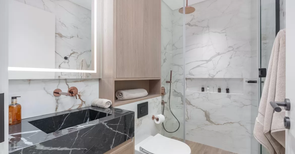 Fully Upgraded Penthouse Apartment | Private Pool