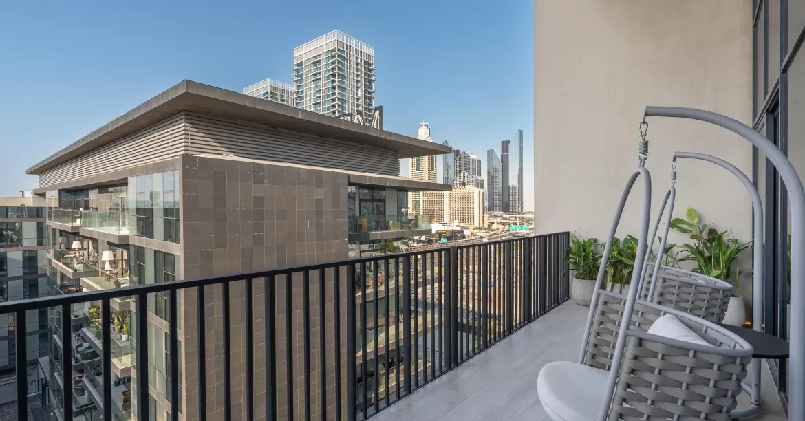 Fully Upgraded Penthouse Apartment | Private Pool