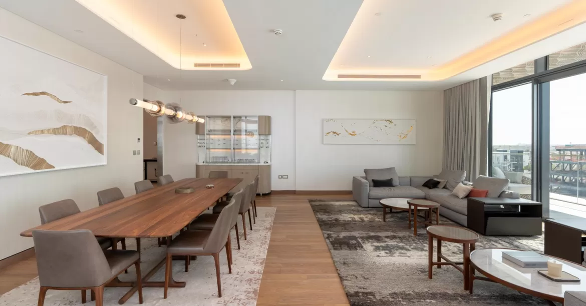 Four Seasons Private Residences