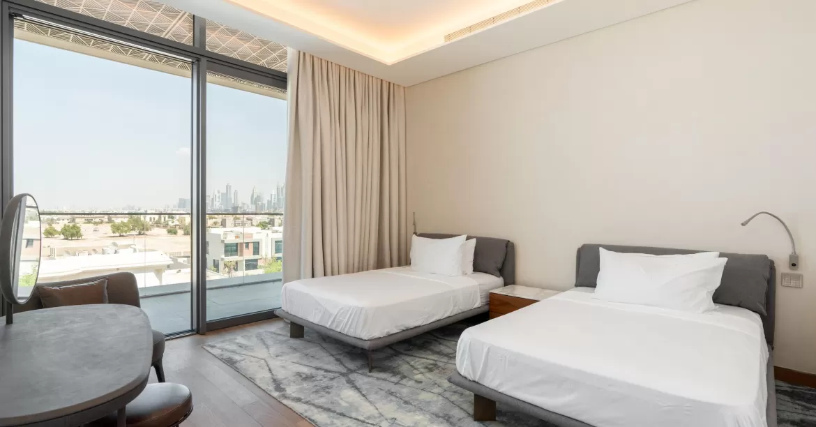 Four Seasons Private Residences