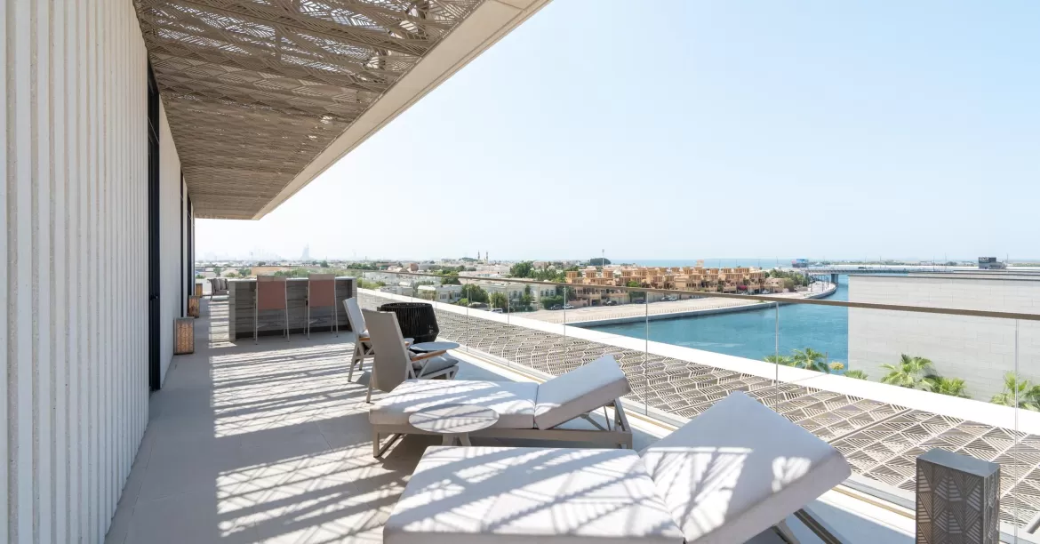 Four Seasons Private Residences