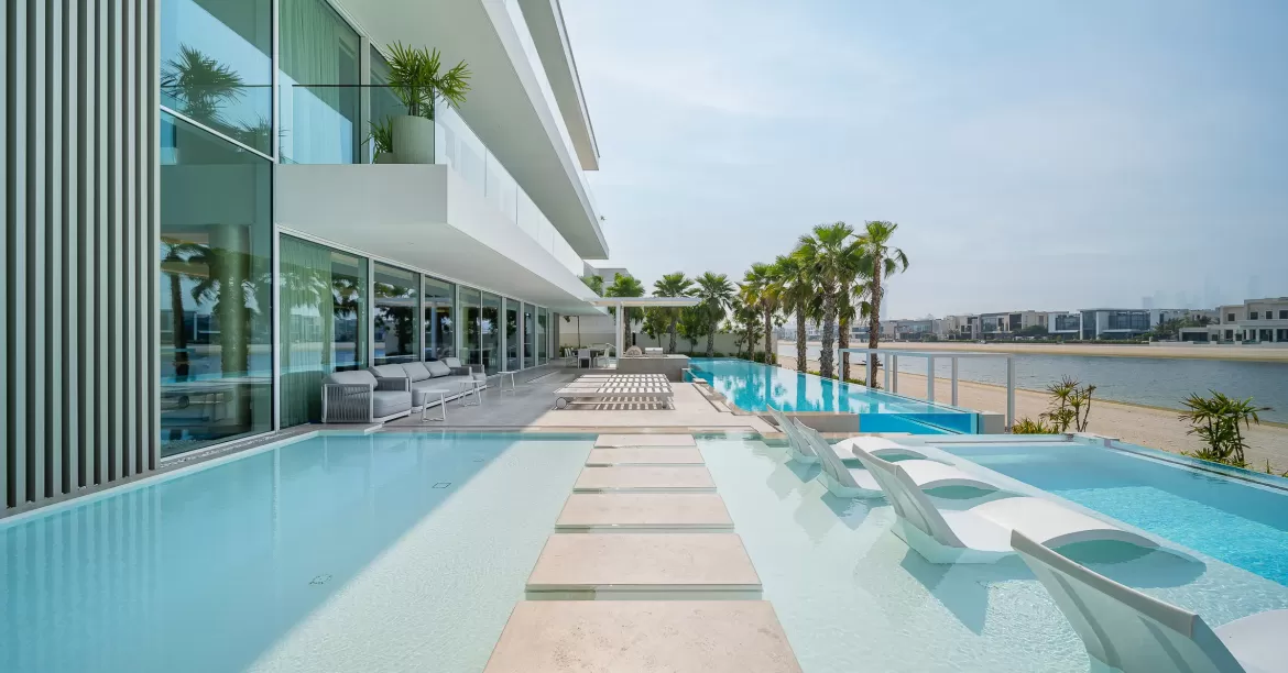 Signature Villas Frond I