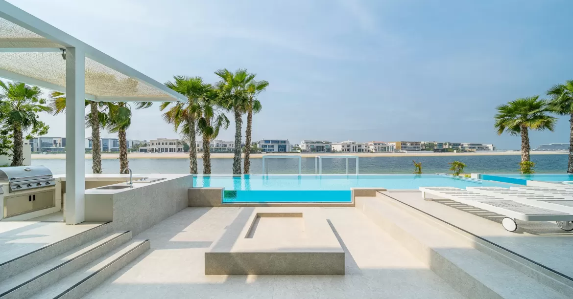 Signature Villas Frond I